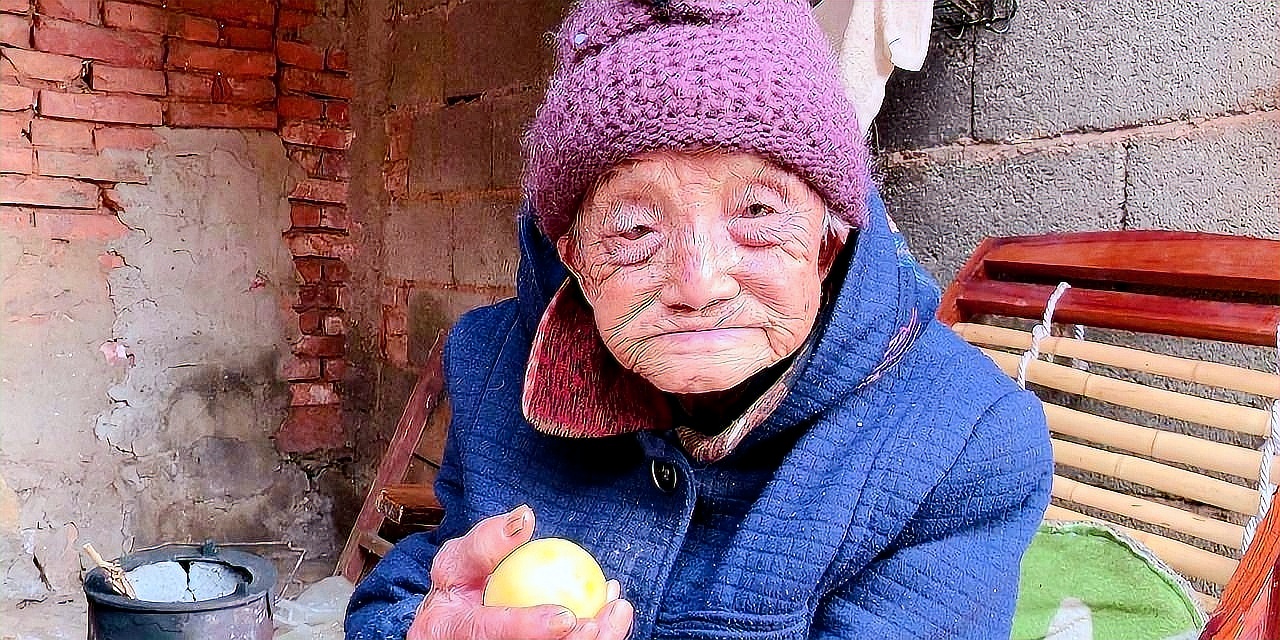 水果奶奶，生活中的甜蜜使者